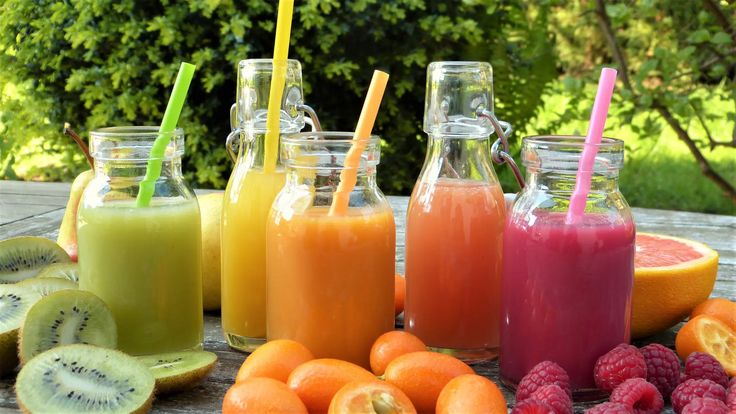 Healthy and Refreshing Summer Juices to Beat the Heat